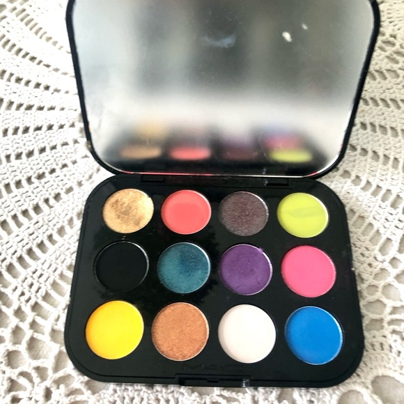 68-MAC CONNECT IN COLOR 12-PAN EYESHADOW HI FI COLOUR PALETTE - Picture 6 of 9